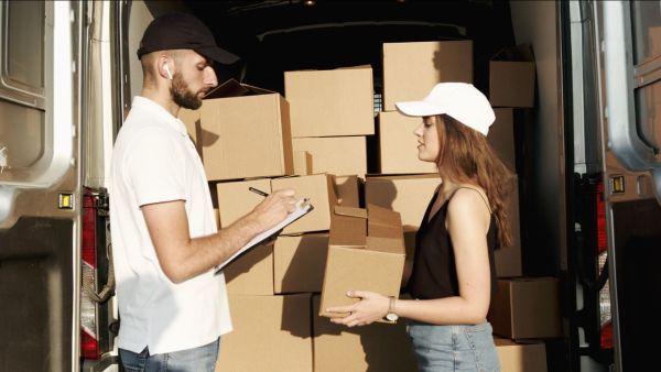 Choisir un déménageur professionnel à bordeaux : nos conseils clés