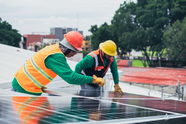 Guide complet pour choisir votre installateur de panneaux solaires