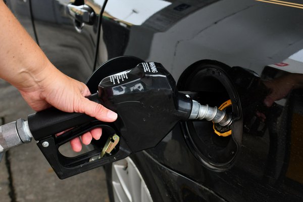 Estimer le prix de sa voiture : guide pratique et astuces