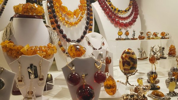 Bijoux en pierres naturelles : sublimez votre bien-être quotidien