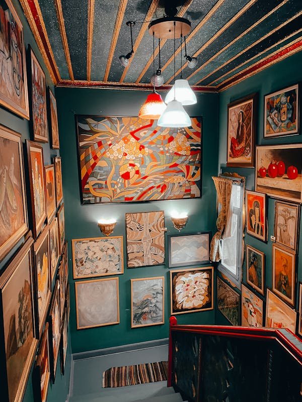 Les tentures psychédéliques : un voyage visuel captivant